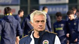 TRANSFER HABERİ – Fenerbahçe’de 3 ayrılık birden! Mourinho o isimleri gözden çıkardı