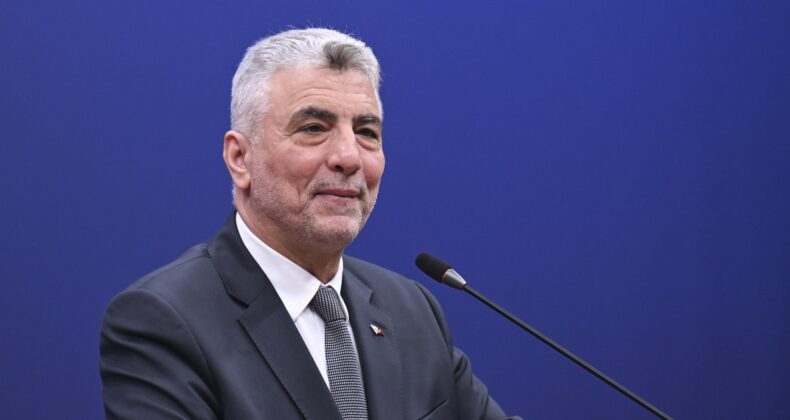 Ömer Bolat, ev sahibi olunması için yapı kooperatiflerini gündeme getirdi