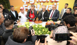 Bahçelievler’de 5 Ton çiğ Köfte Dağıtıldı